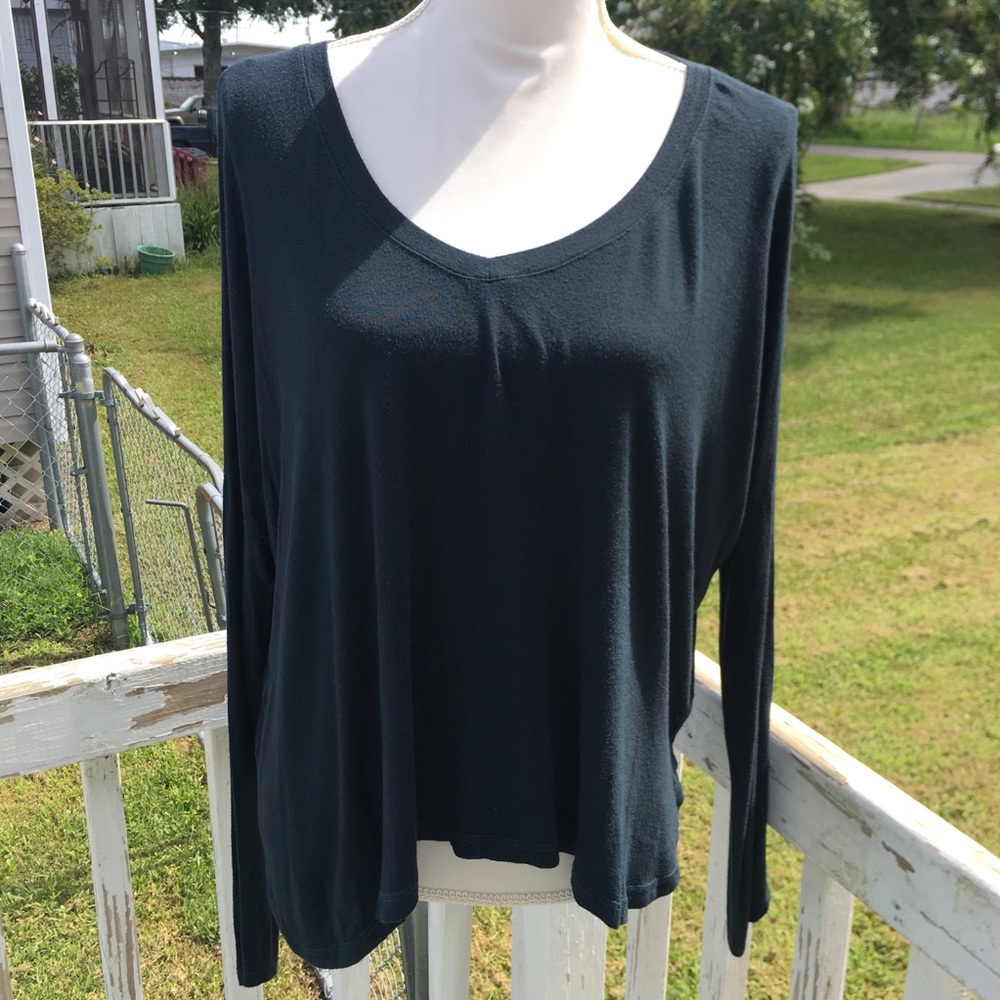 Brandy Melville Asymmetrical Hem Long Sleeve